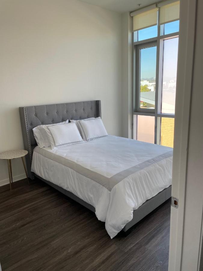 Las Palmas - Modern, Stylish, Spacious, Secure & Tranquil Condo With 2 Master Suite Bedrooms - Wlk To Sm Pier Los Angeles Exteriér fotografie